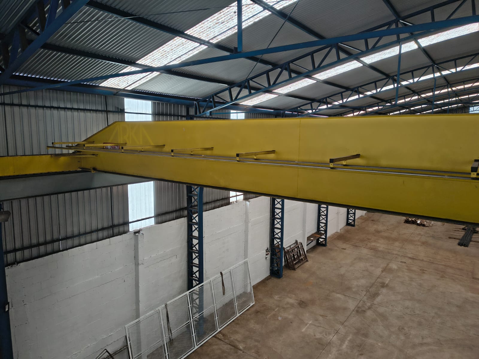 VENDA DE PONTE ROLANTE SEMI NOVA R$ 550.000,00 SUPER NOVA